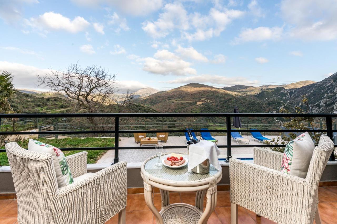 Gorge Aparthotel