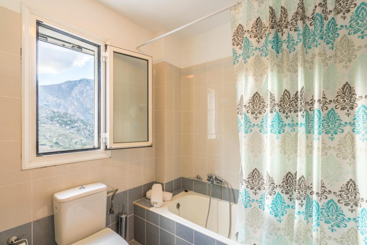Gorge Aparthotel