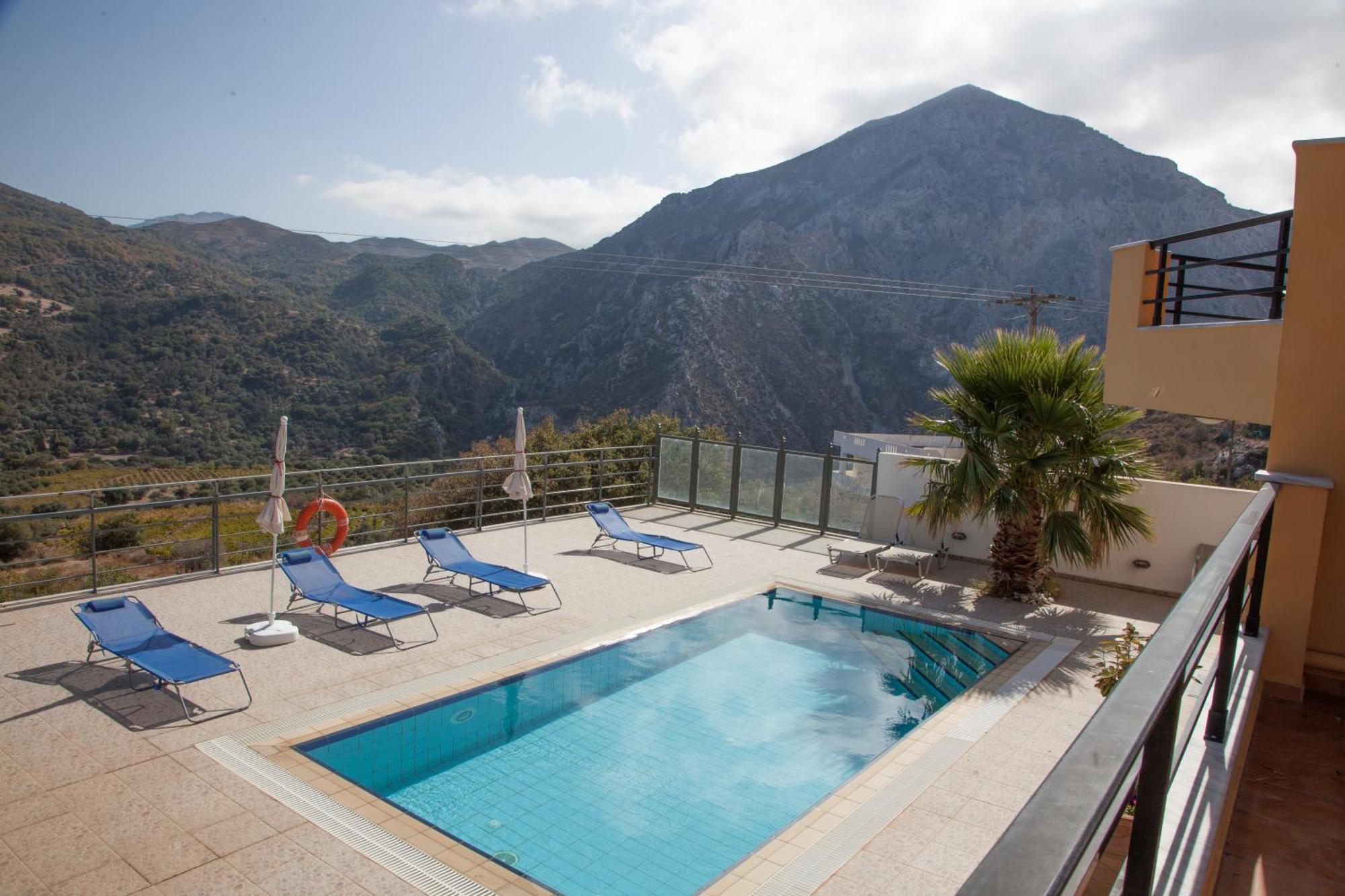 Aparthotel Gorge 3*